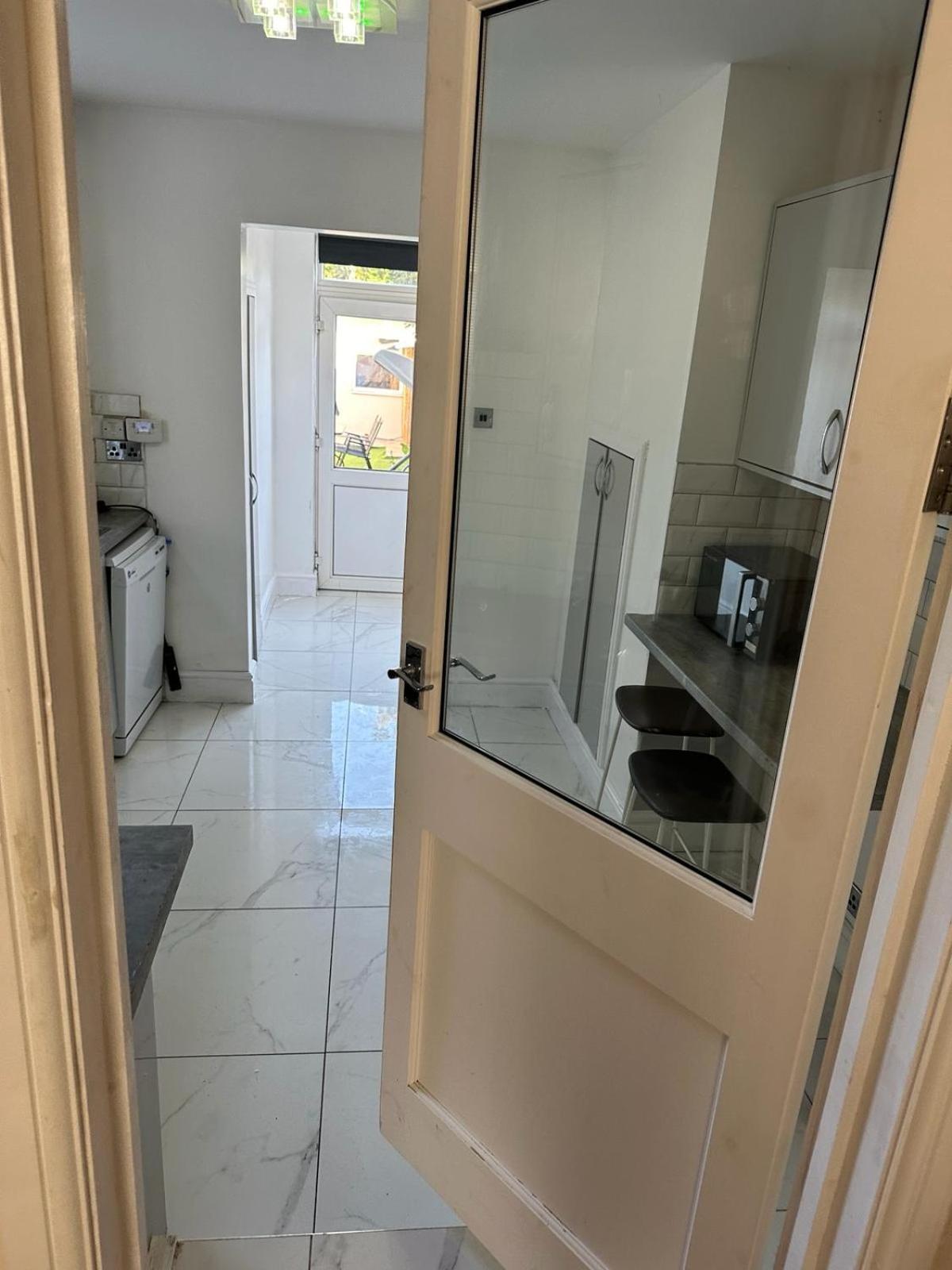 Elsaro Hotel Slough Luaran gambar